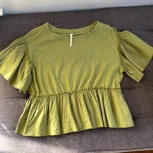 Anthropologie ruffle detail shirt.  Size M